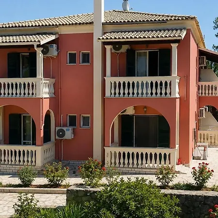 Family 2br Kitchenette Pool 7 Guest house Gouvia
